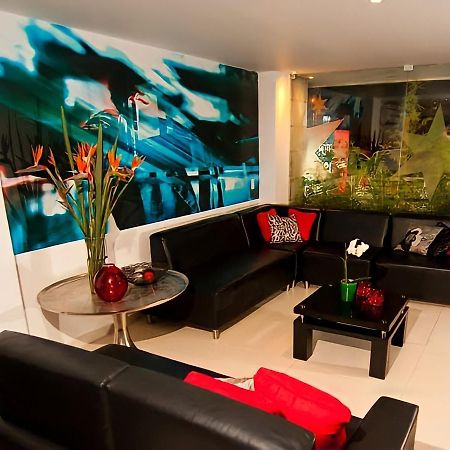 Aw Hotel Chipichape Urban Cali Bagian luar foto