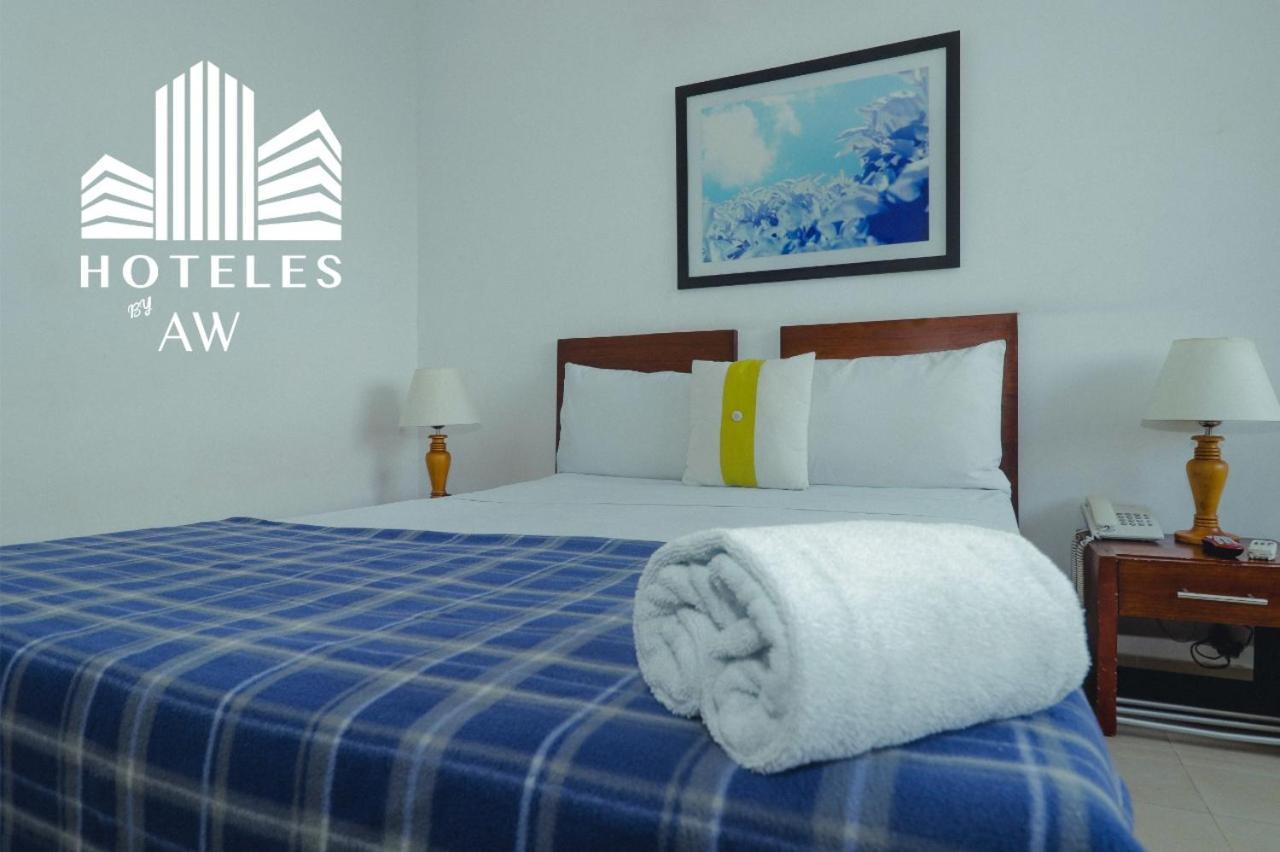 Aw Hotel Chipichape Urban Cali Bagian luar foto