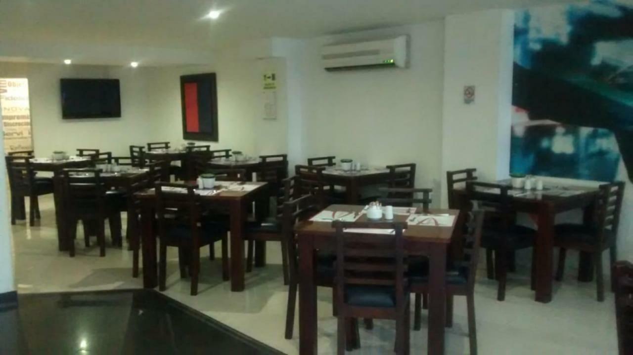 Aw Hotel Chipichape Urban Cali Bagian luar foto