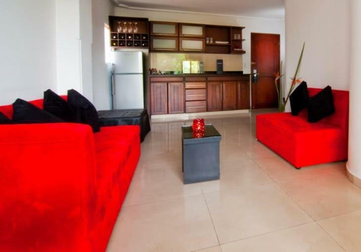 Aw Hotel Chipichape Urban Cali Bagian luar foto